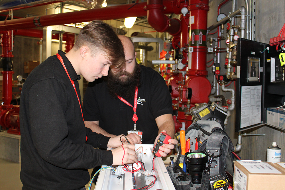 Dartford STEM Apprenticeship Careers 